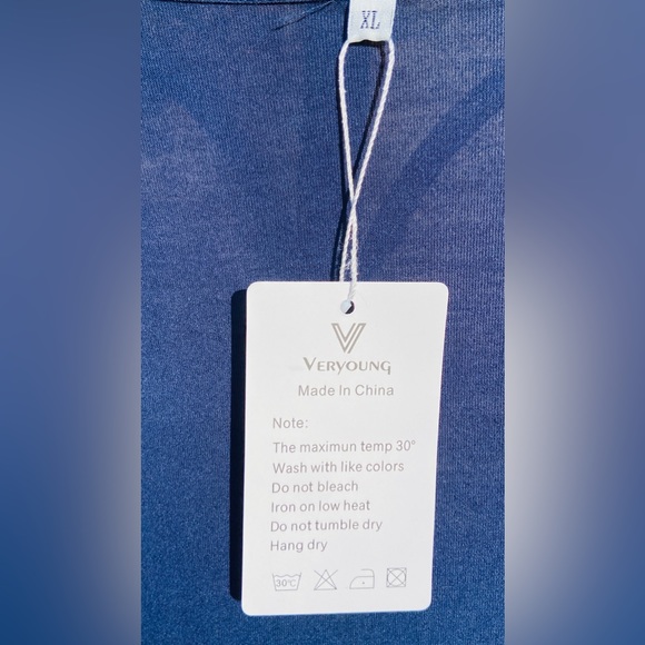 NWT VeryYoung Light Sleeveless Shawl Vest-Side Pockets-Versatile Piece-Also Ties - Picture 10 of 16